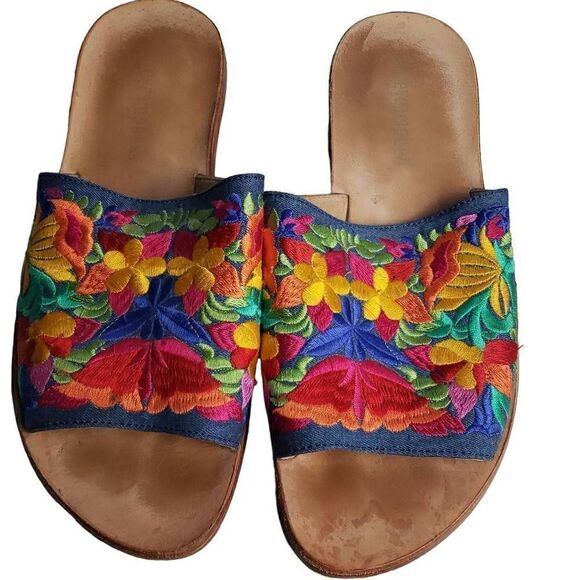 Jeffrey Campbell Floral Sandals - Picture 6 of 10